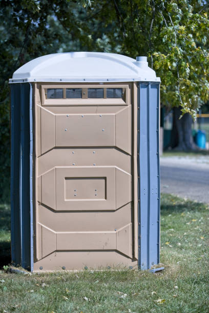 Best Portable restroom trailer rental  in Greenfield, IN